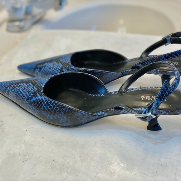 Michael KORS Luna Snake Embossed leather sling back kitten pump size 9.5M - Picture 8 of 11